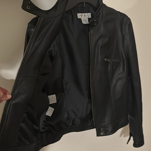 Vintage Nine West Black Leather Jacket - Size 12 - Picture 9 of 9